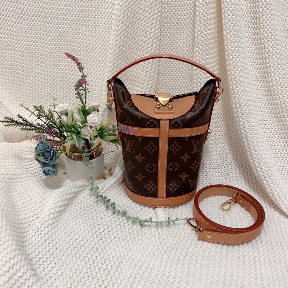 Louis Vuitton monogram duffle bucket bag